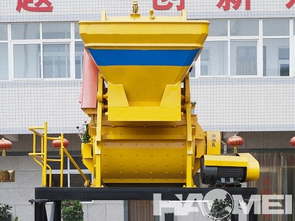 mobile concrete mixer