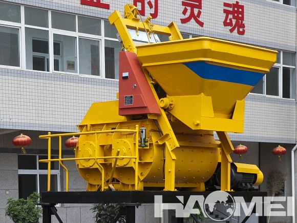 portable concrete mixer