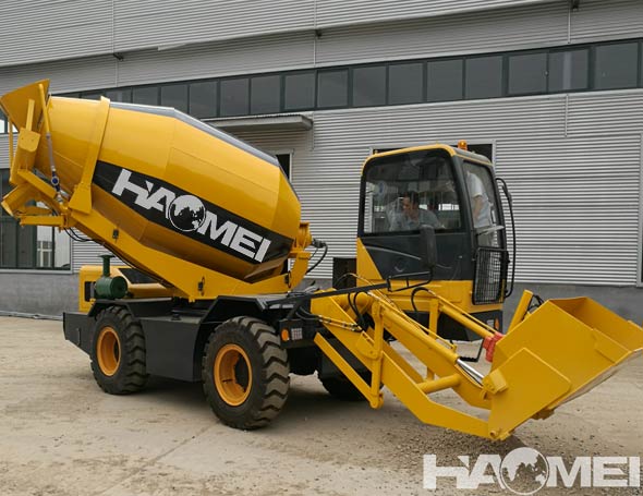 self loading mobile concrete mixer truck