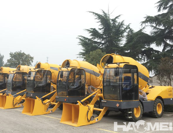 self loading concrete truck mixer sale