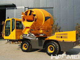 self loading mixer machine