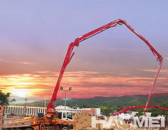 concrete pump truck