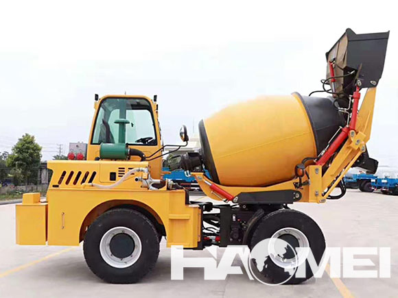 mobile self loading concrete mixer