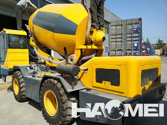 mini self loading concrete mixer
