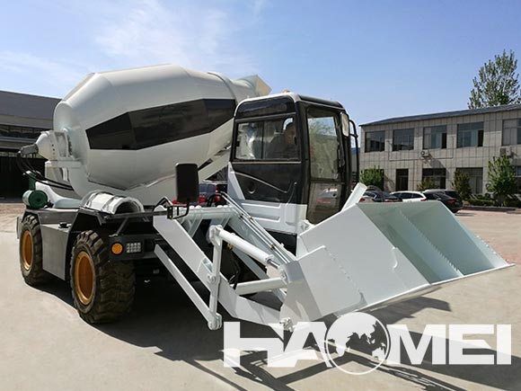 self loading concrete mixer machine